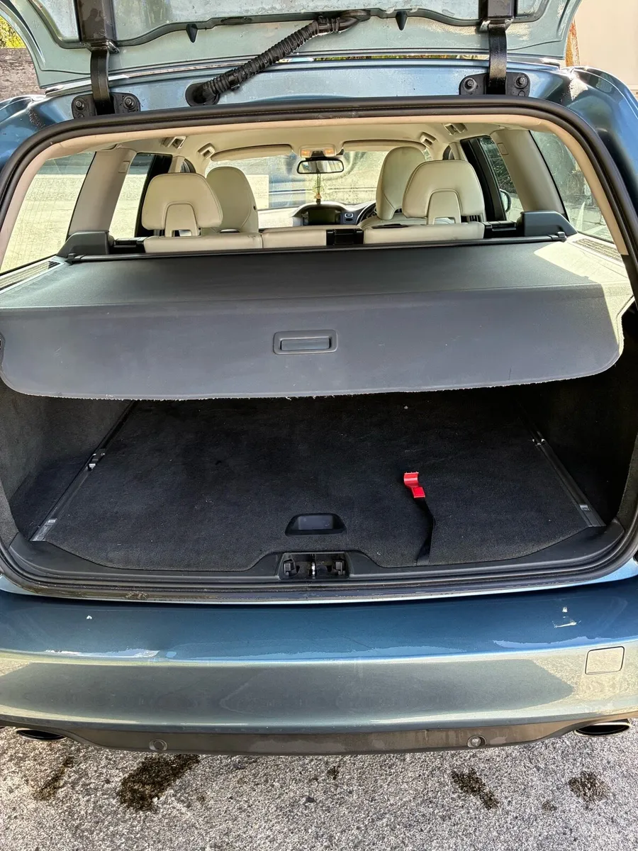 Volvo v70 20 litre diesel estate auto - Image 2