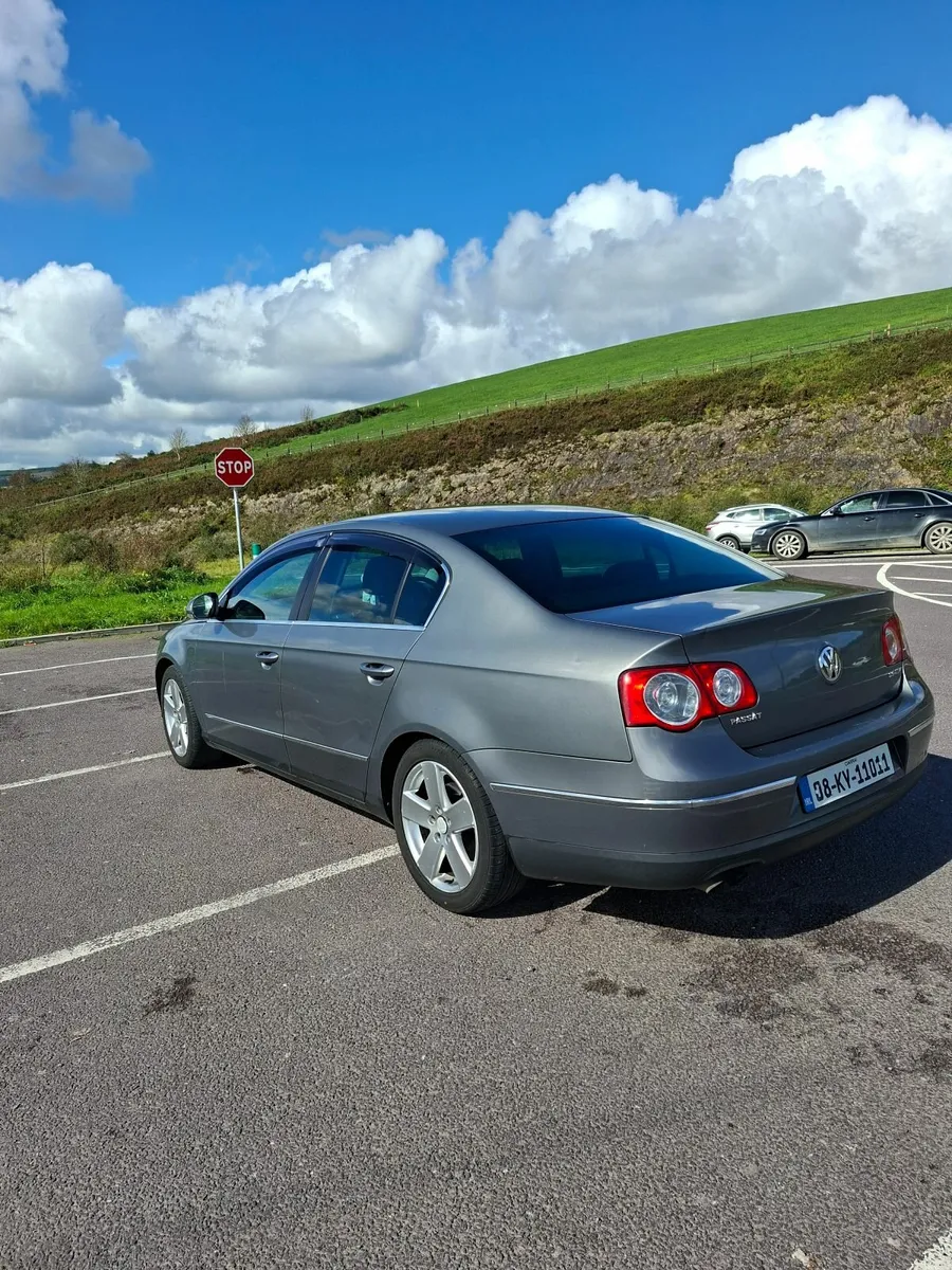 Volkswagen Passat 2008 - Image 3