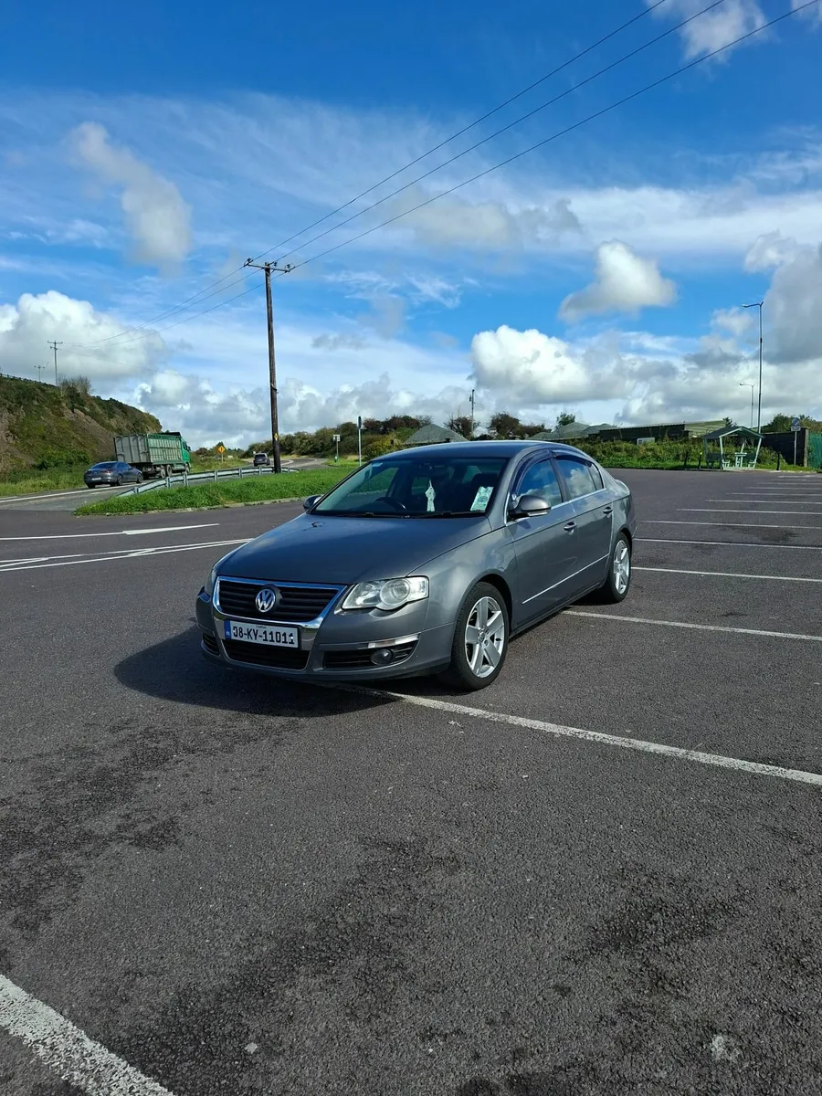 Volkswagen Passat 2008 - Image 4