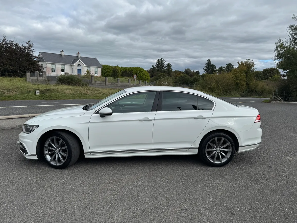 2017 VW Passat R-Line - Image 2