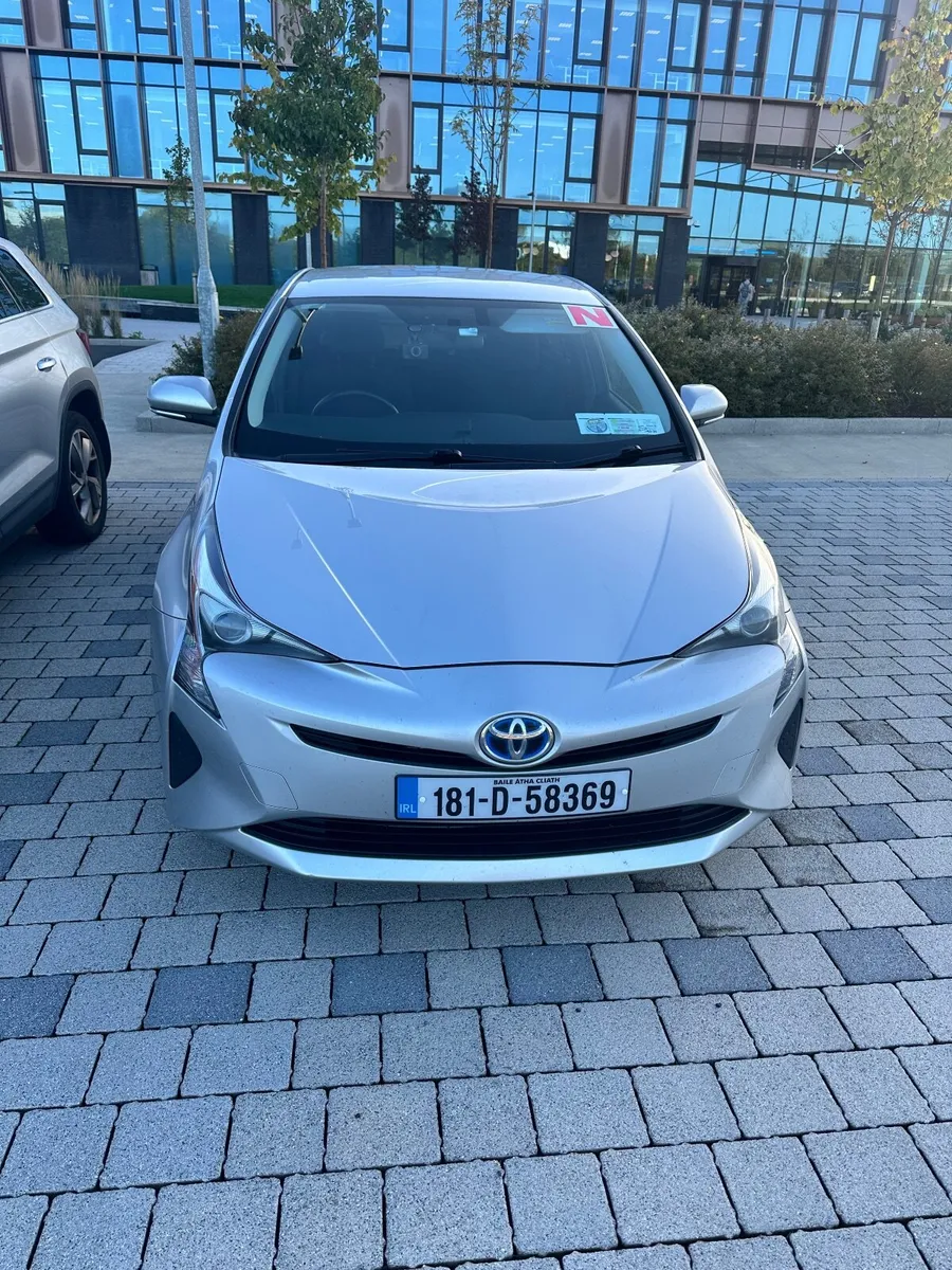 Toyota Prius 2018 - Image 3