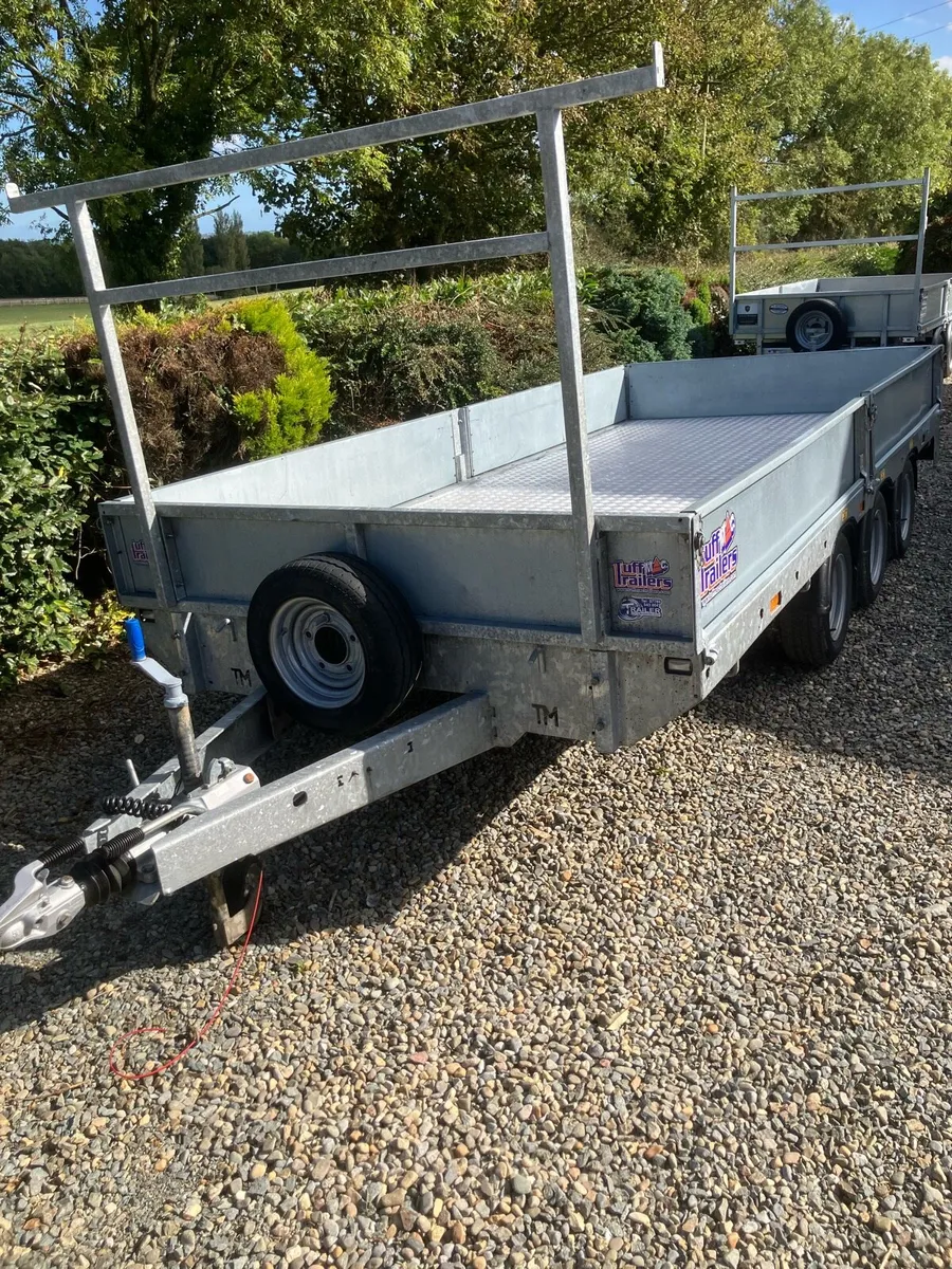 Trailer - Image 1