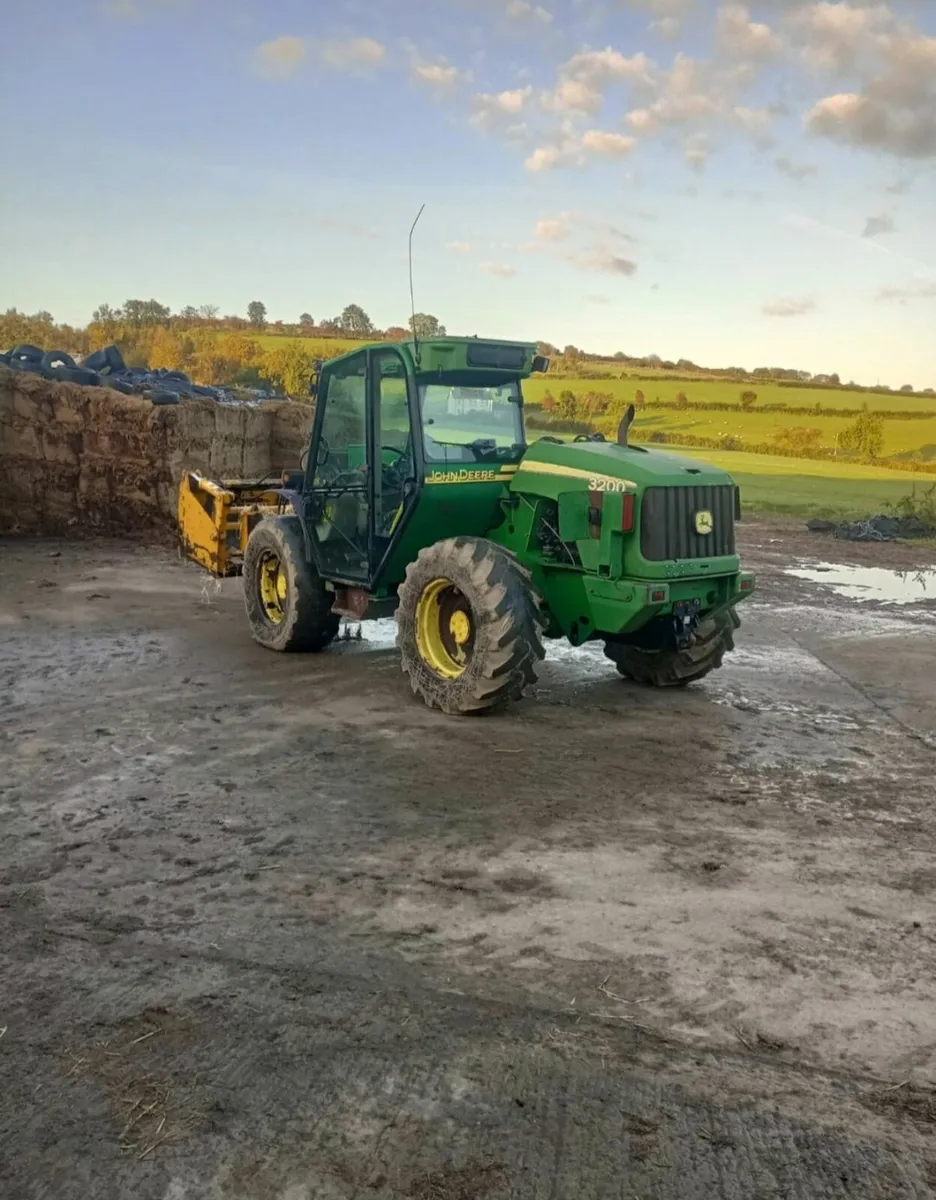 John Deere 3600 Telehandler - Image 1