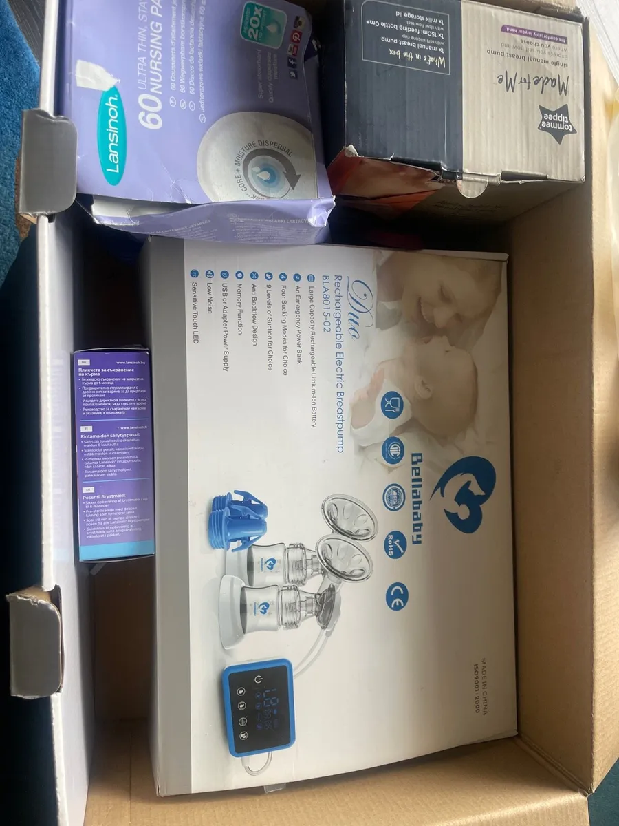 Baby feeding - Image 1