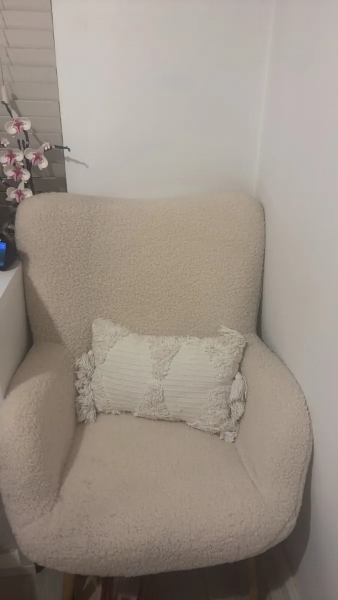 Teddy Chair - Image 2