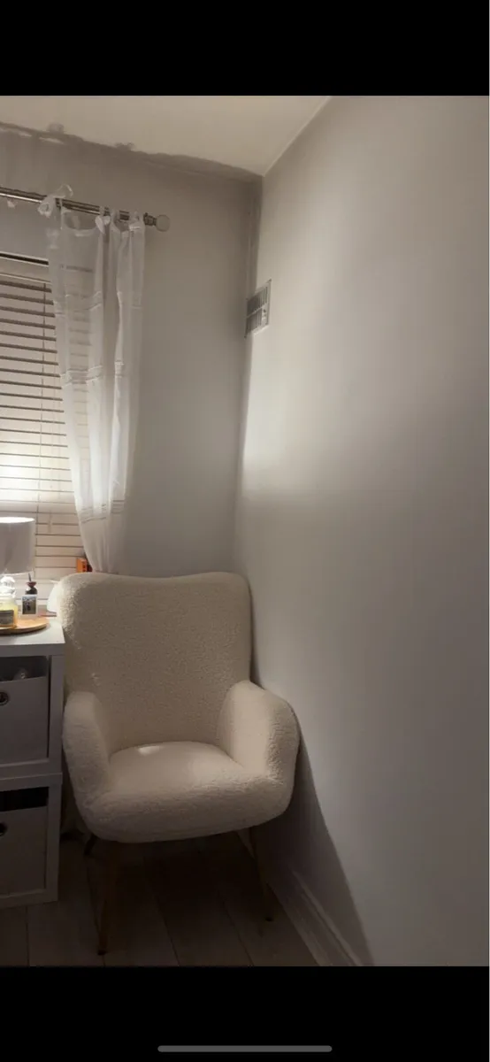 Teddy Chair - Image 1