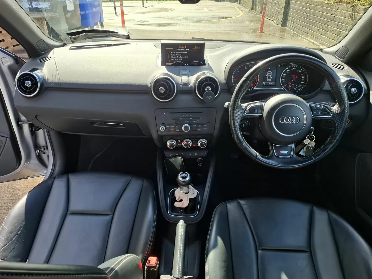 Audi A1 2014 - Image 2
