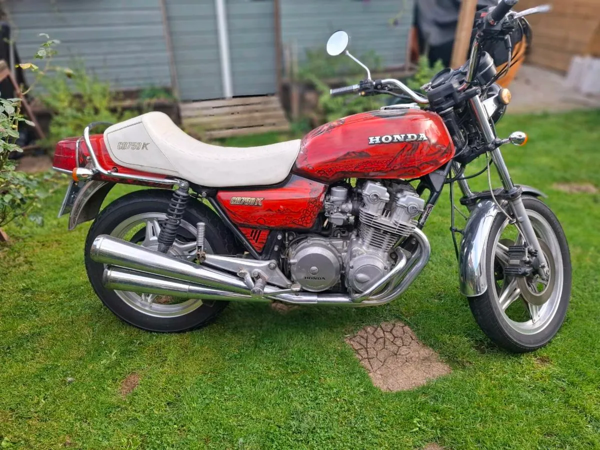 Honda CB750 - Image 1
