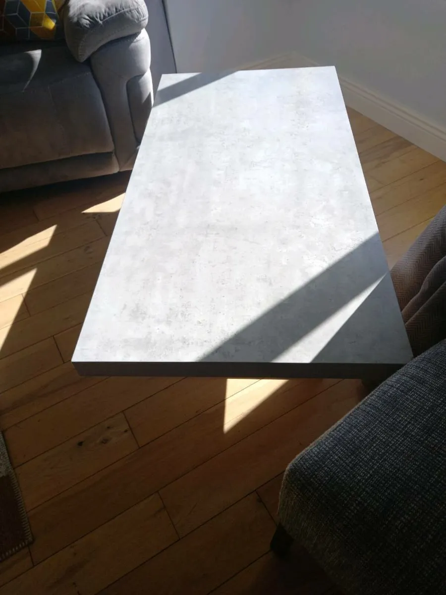 Coffee table - Image 2