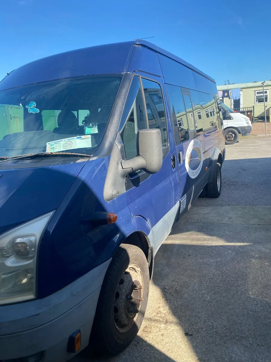 2 transit minibuses - Image 2