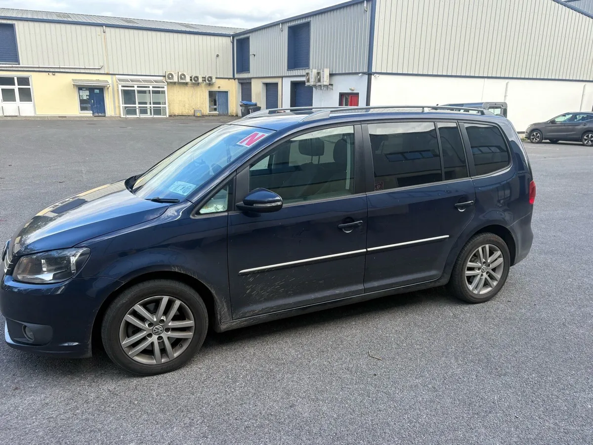 Volkswagen touran - Image 4