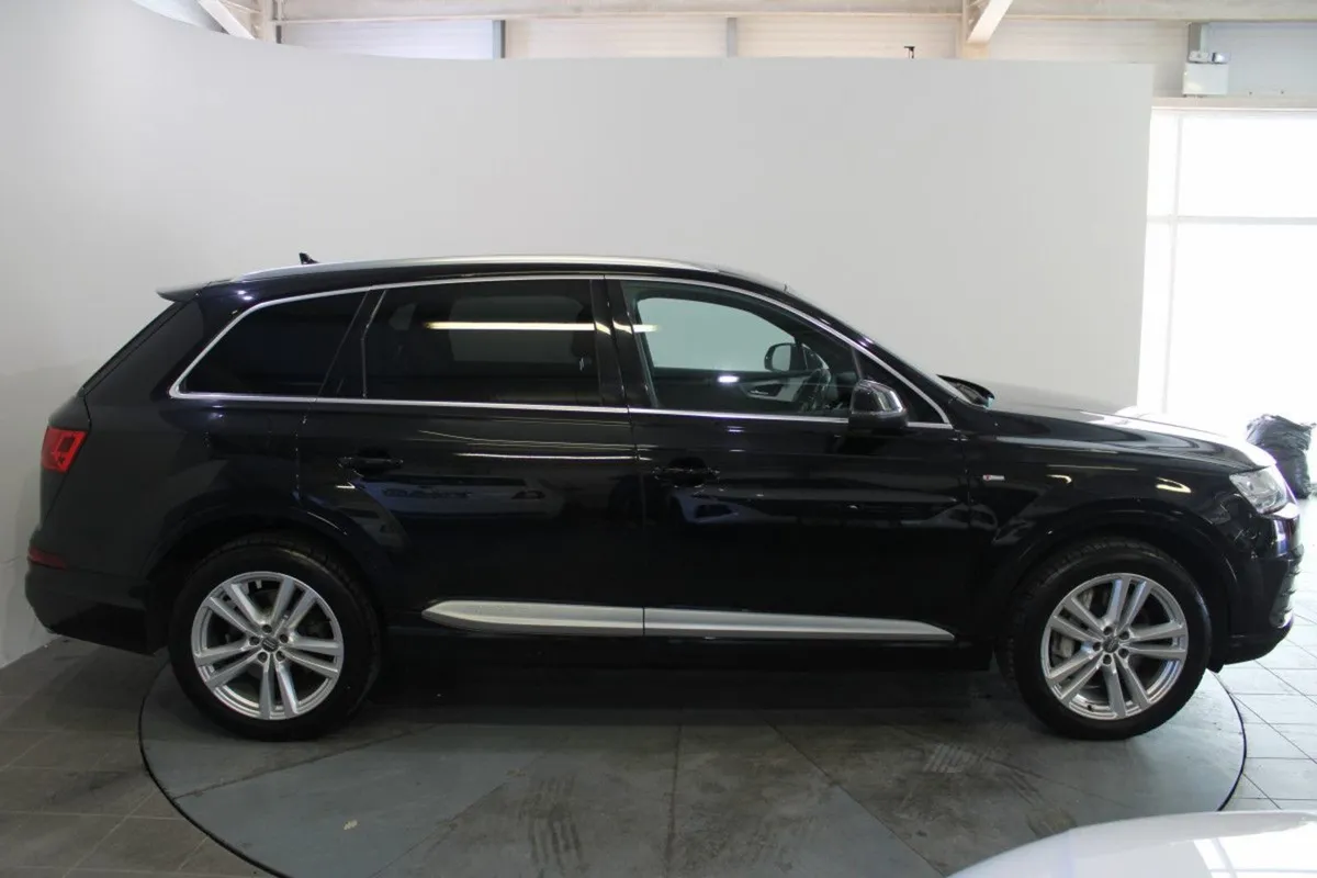 Audi Q7 3.0 TDI S-line Quattro 268BHP - Image 3