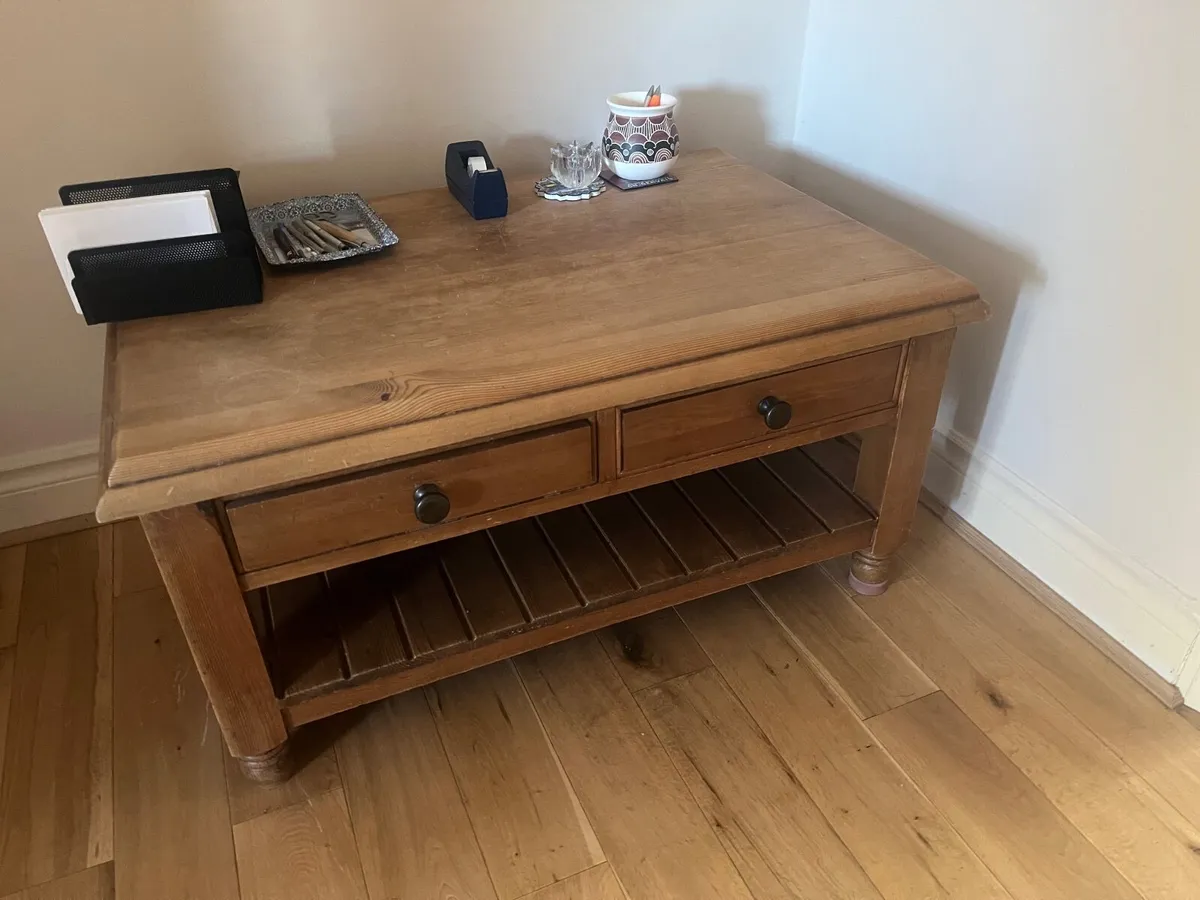 Coffee table - Image 1