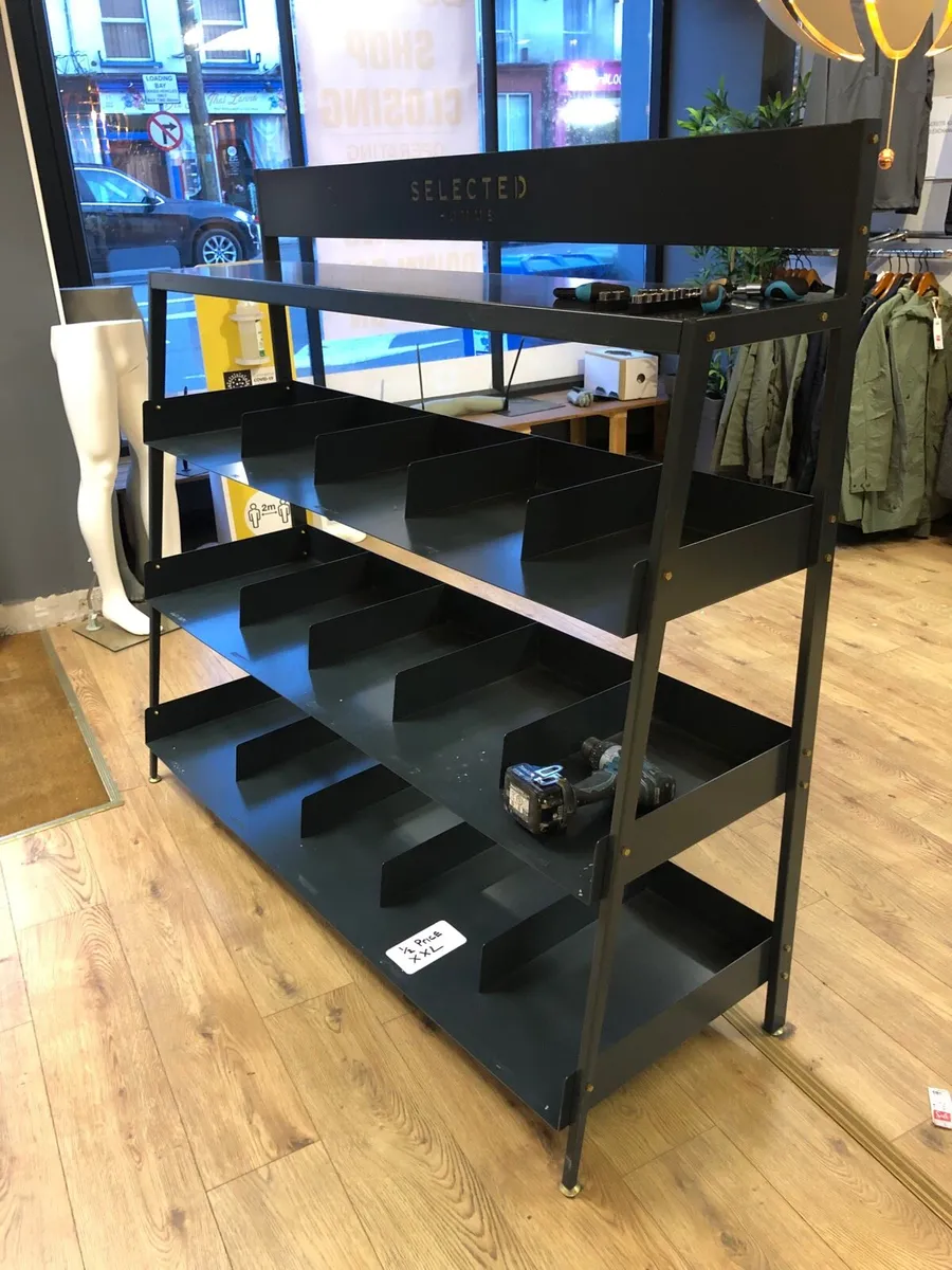 Clothing store shop fittings - Image 2