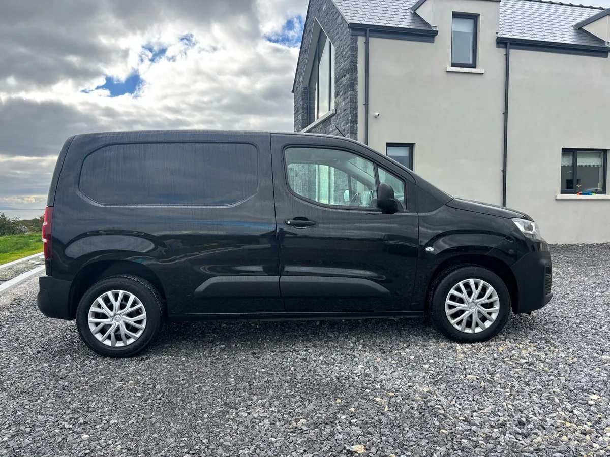 2019 Citroen Berlingo 1.6 (100bhp) Enterprise - Image 4