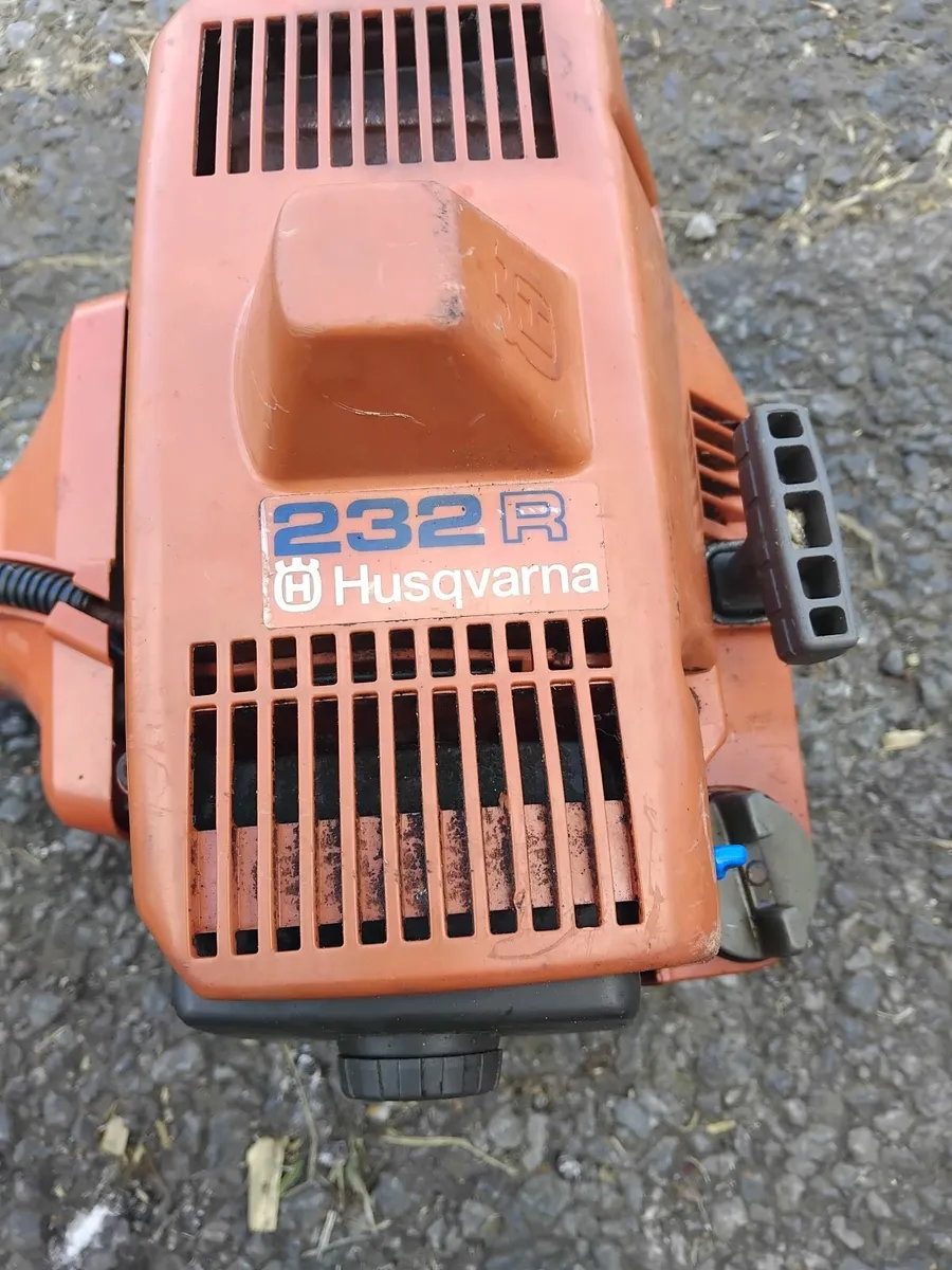 Husqvarna 232R grass strummers - Image 2