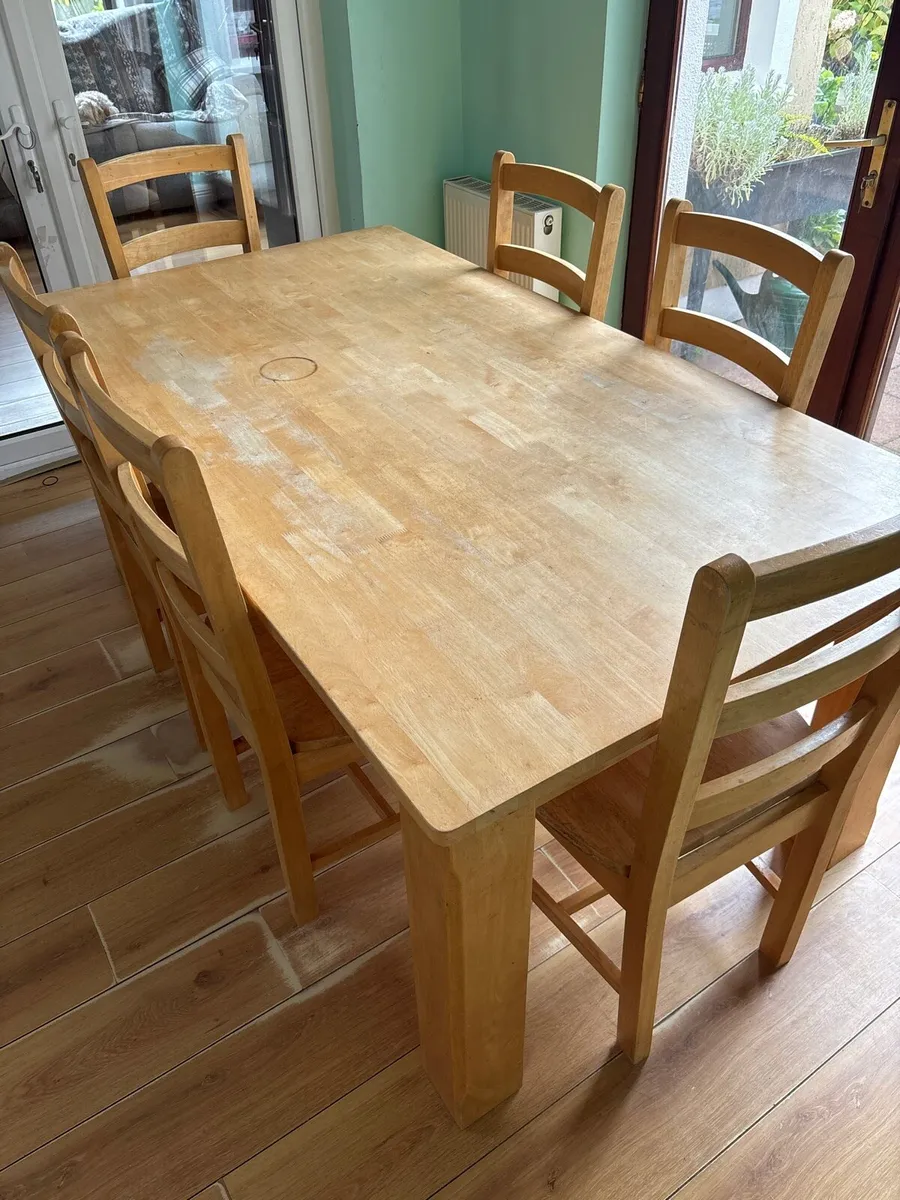 Dining Table and 6 chairs - Image 1