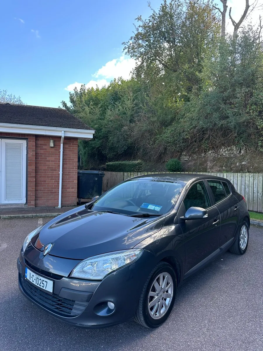 Renault Megan 1.5dci 137k kms auto - Image 1