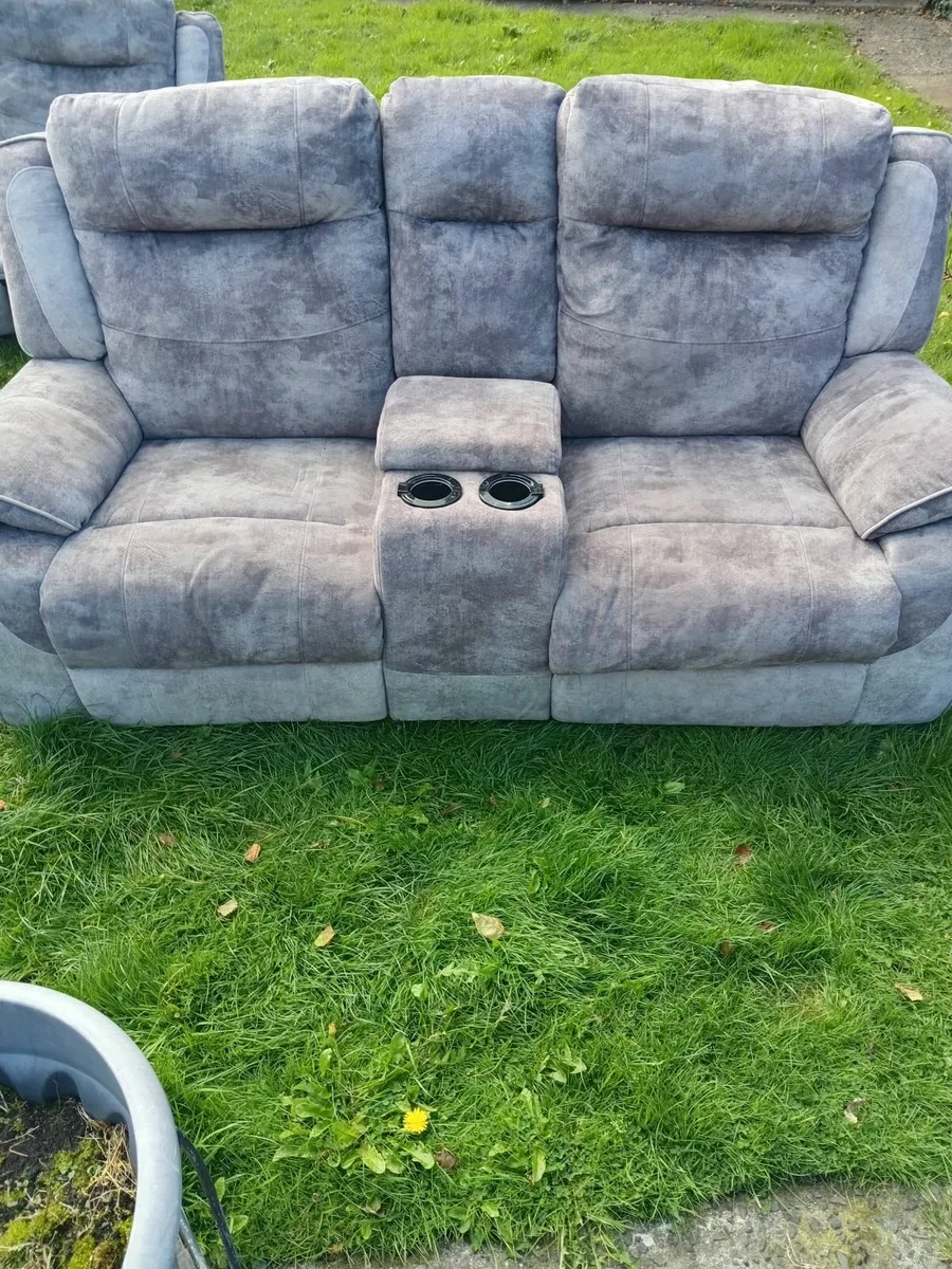 Recliner cinima sofa - Image 2