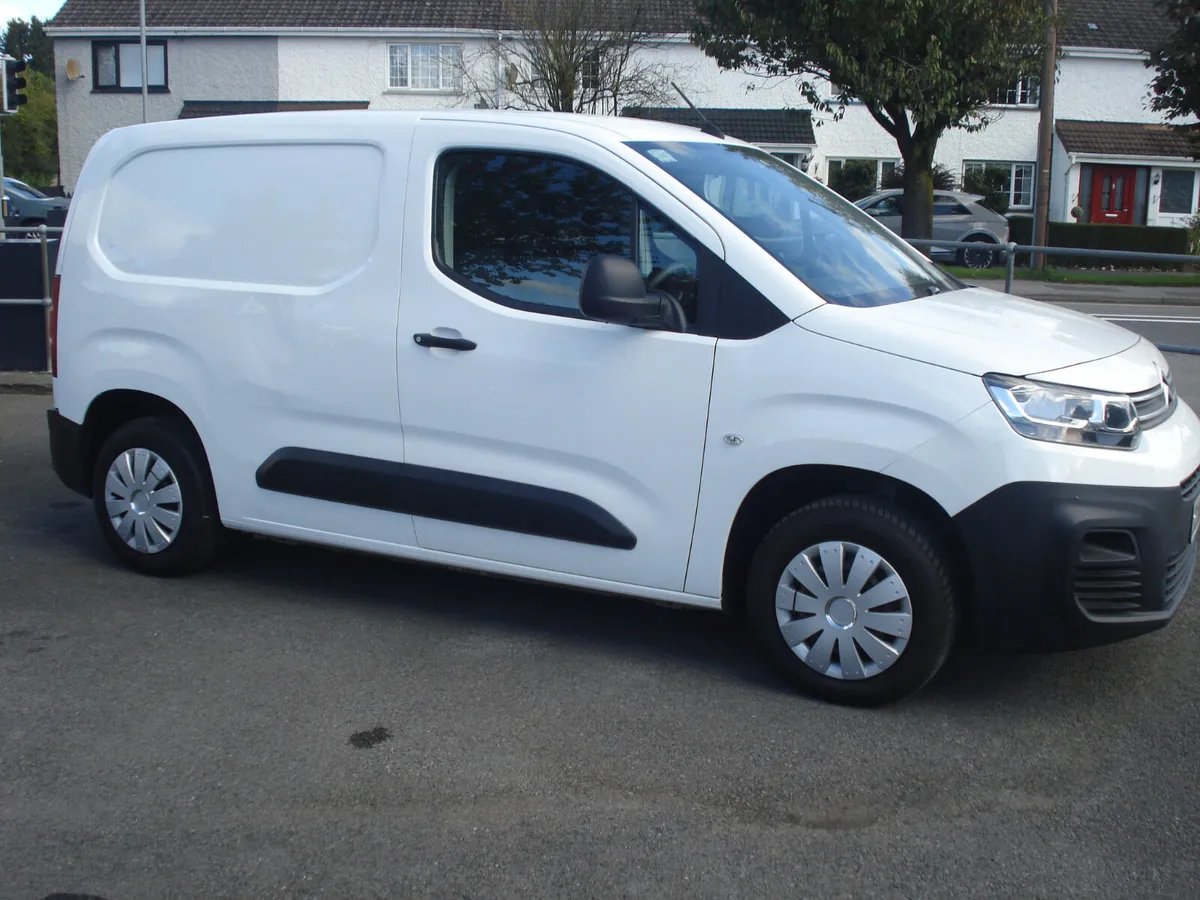 Citroen Berlingo 2021 - Image 3