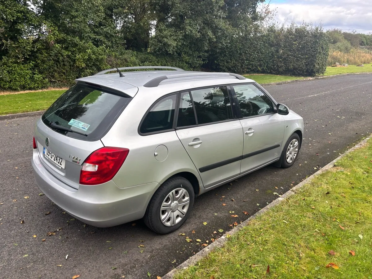 2009 Skoda fabia 1.2 petrol - Image 4
