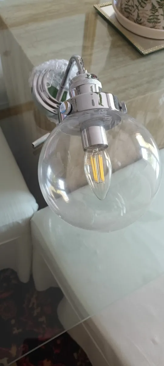 Bathroom lights - Image 2