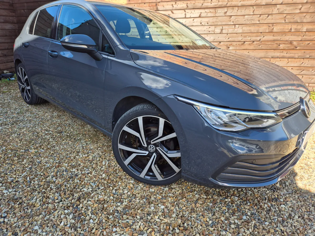 Volkswagen Golf 2021 Style Spec - Image 2