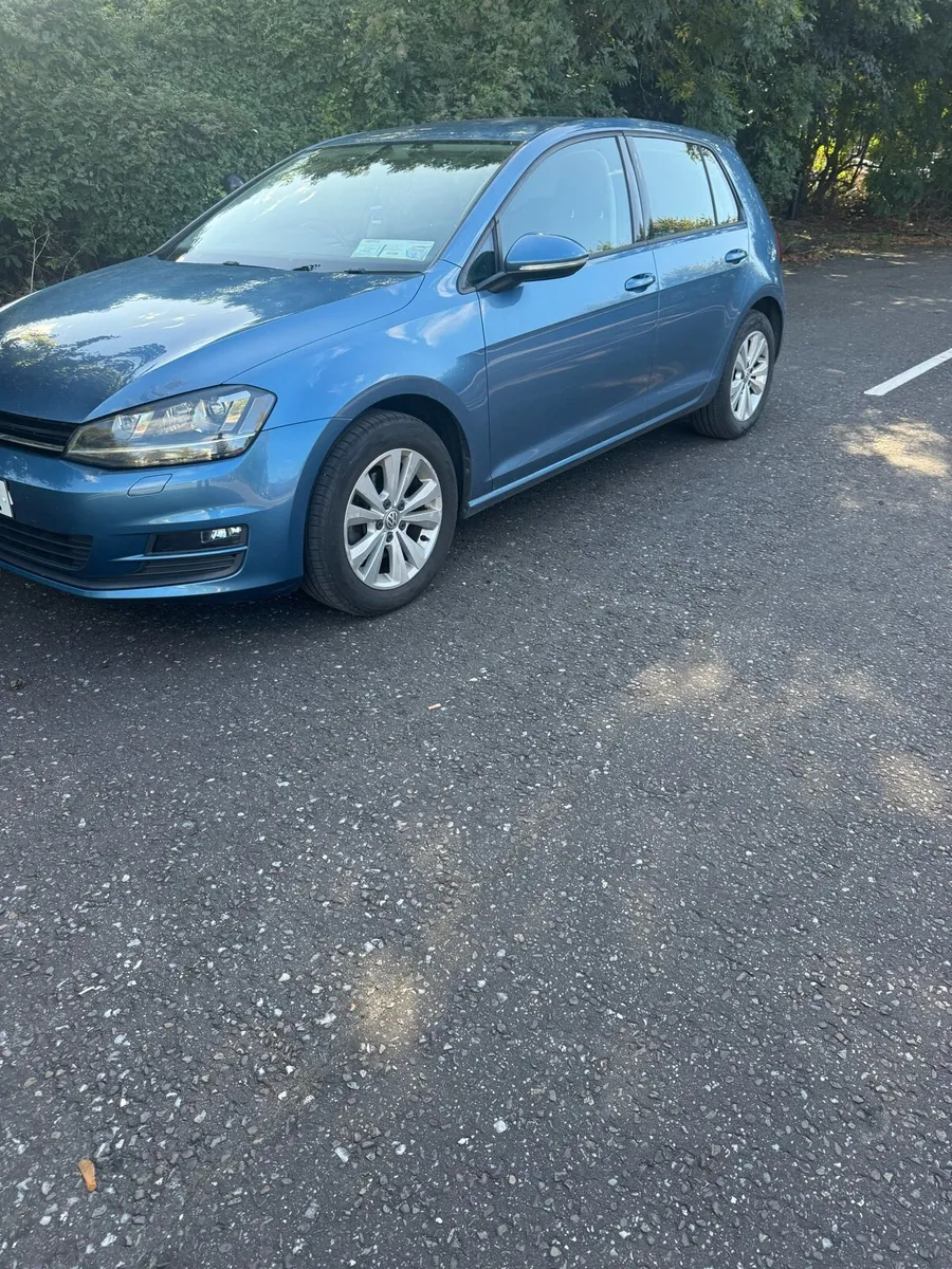 Volkswagen Golf - Image 4