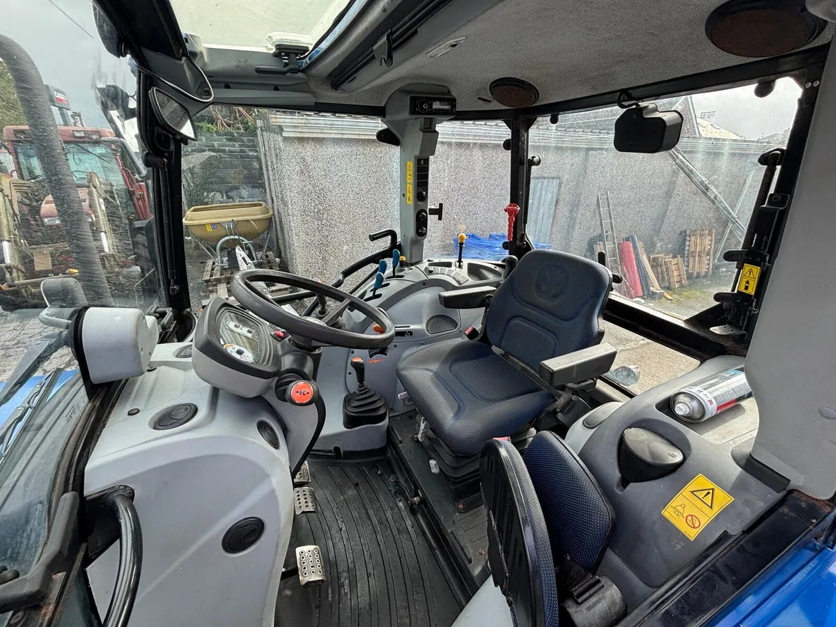 New Holland T5.95 - Image 4