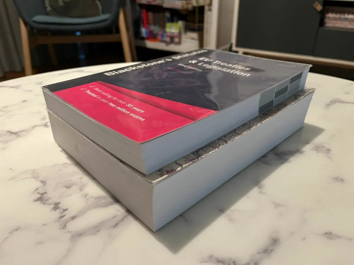 E.U. Law books - Image 2