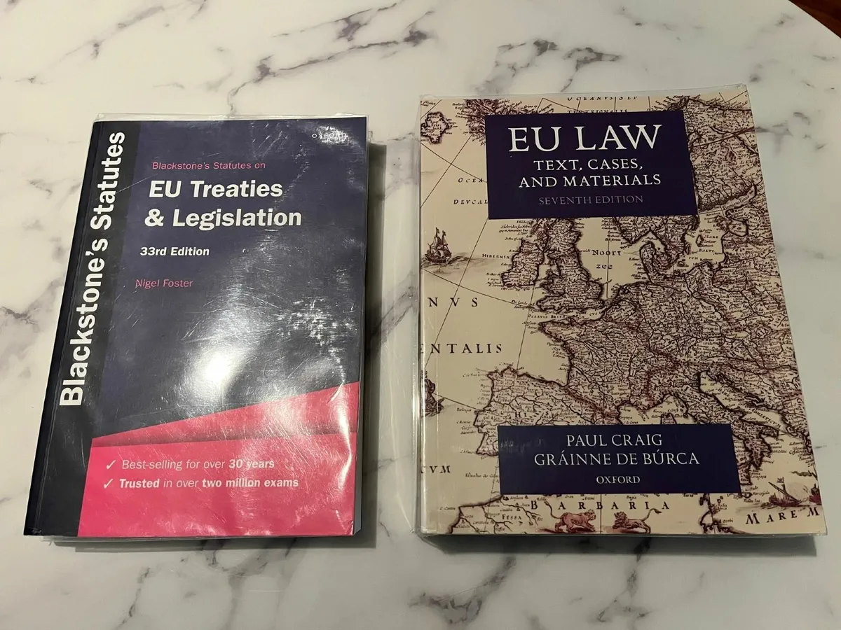 E.U. Law books - Image 1