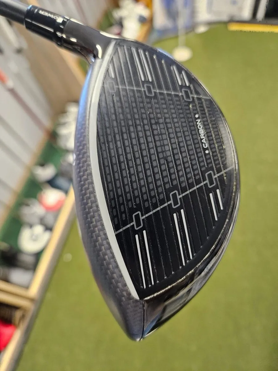 As New Taylormade Qi35 Driver - Image 4