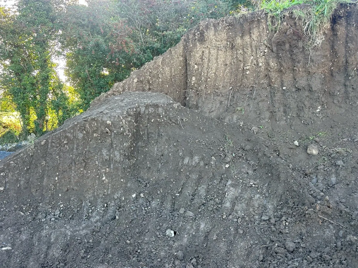 Topsoil - Image 2