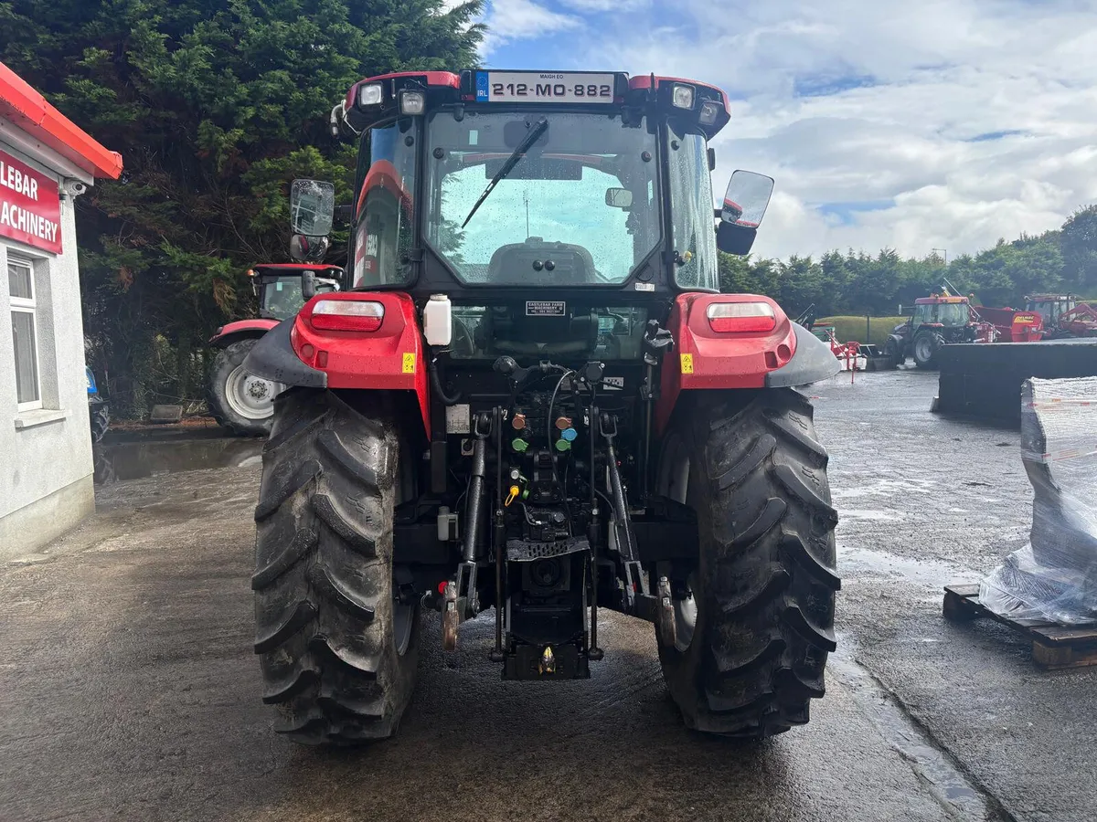 Case IH Farmall 85c - Image 3