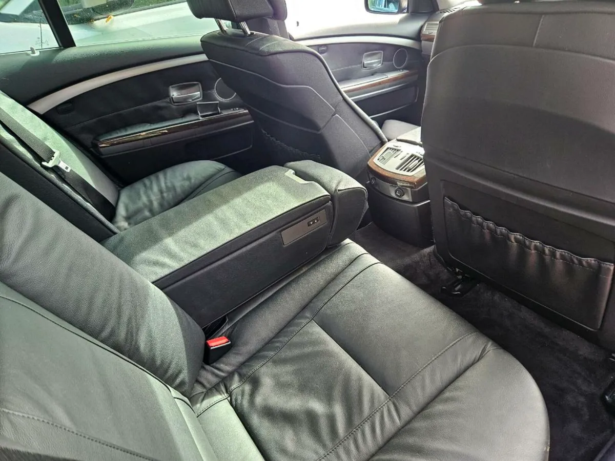 2006 BMW 740I, MSPORT, 92KM, 2 OWNERS FROM NEW - Image 3