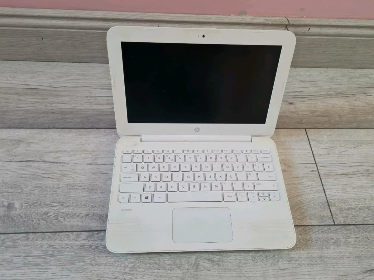 Laptop hp streaming - Image 1