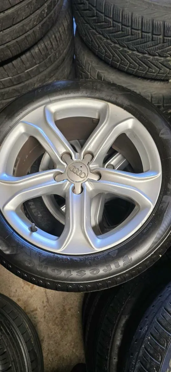 Genuine 17" Audi alloys - Image 1