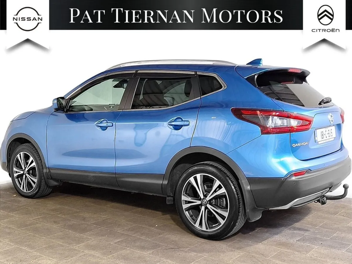 Nissan QASHQAI 1.2 PET SV Premium - Image 2