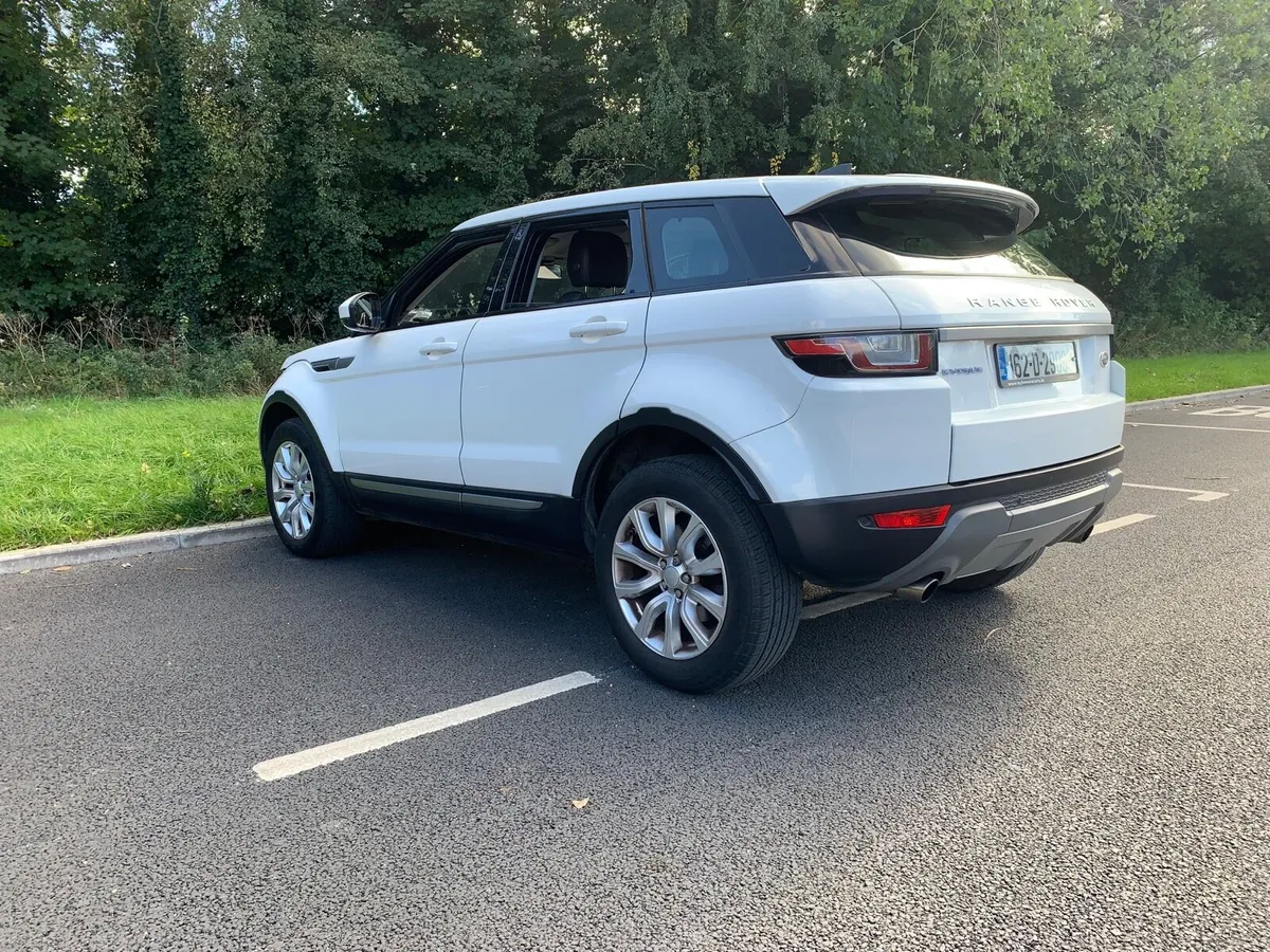 2016 Range Rover Evoque Low miles 120,000Km - Image 3