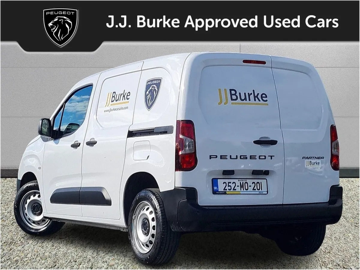 Peugeot Partner PRO Plus 1.5 HDI Auto 130 1000 - Image 4