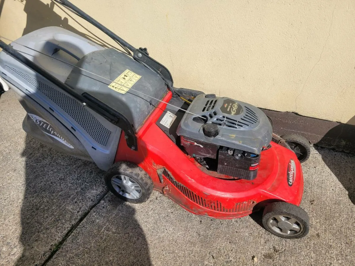 Castlegarden lawnmower - Image 3