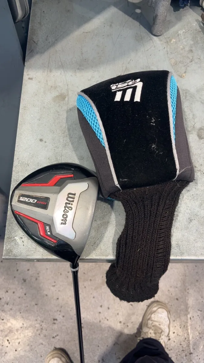 Golf bag and clubs - Image 3