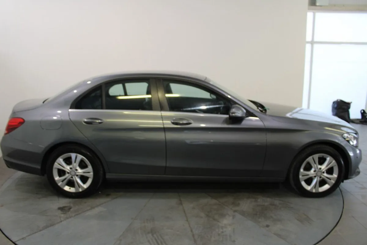 Mercedes-Benz C-Class C 220 D Executive Auto - Image 3