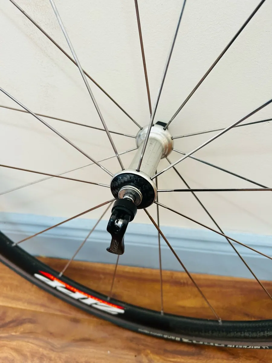 Zipp front wheel - Image 2