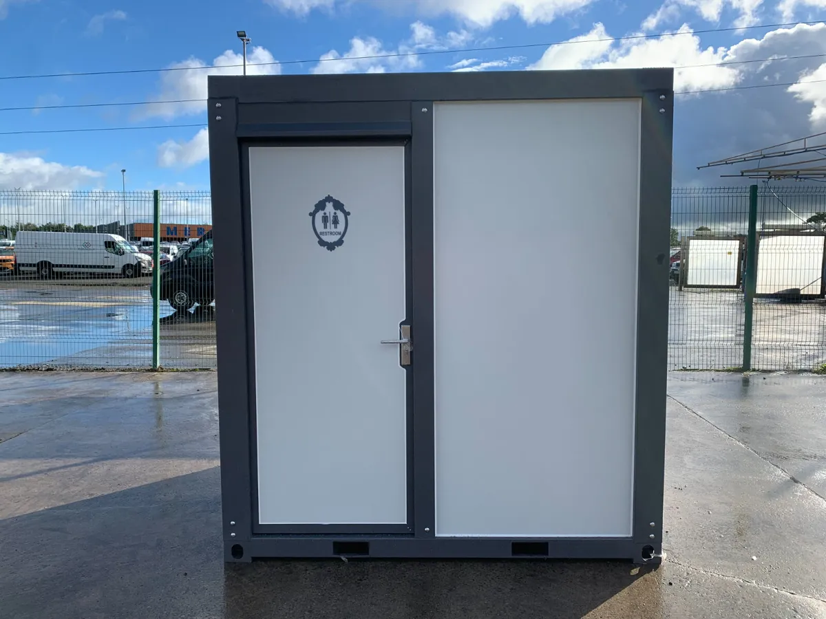 UNRESERVED BASTONE SHOWER & TOILET UNIT FOR AUCT - Image 1