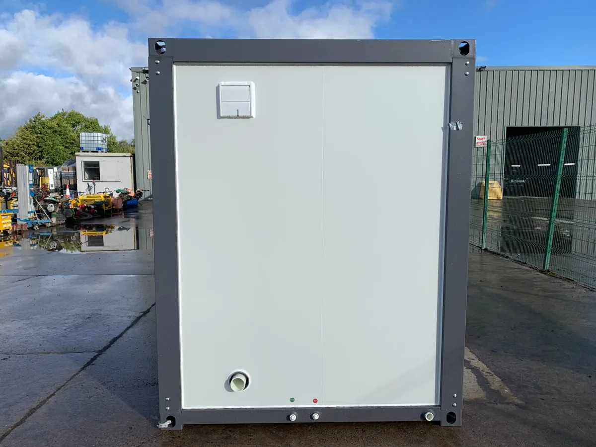 UNRESERVED BASTONE SHOWER & TOILET UNIT FOR AUCT - Image 3
