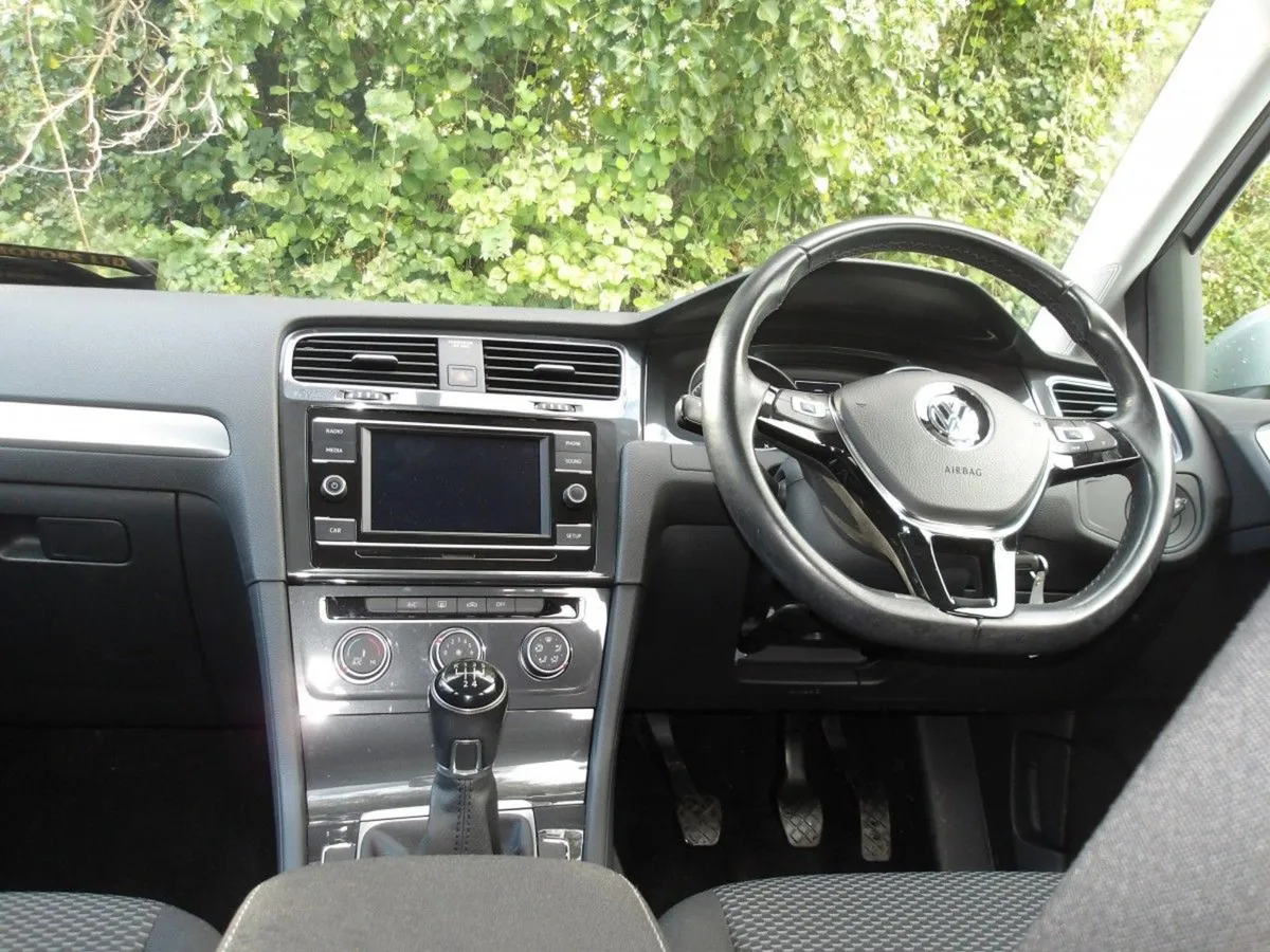 Volkswagen Golf 1.0 TSI 85hp 43 258 Km s - Image 3