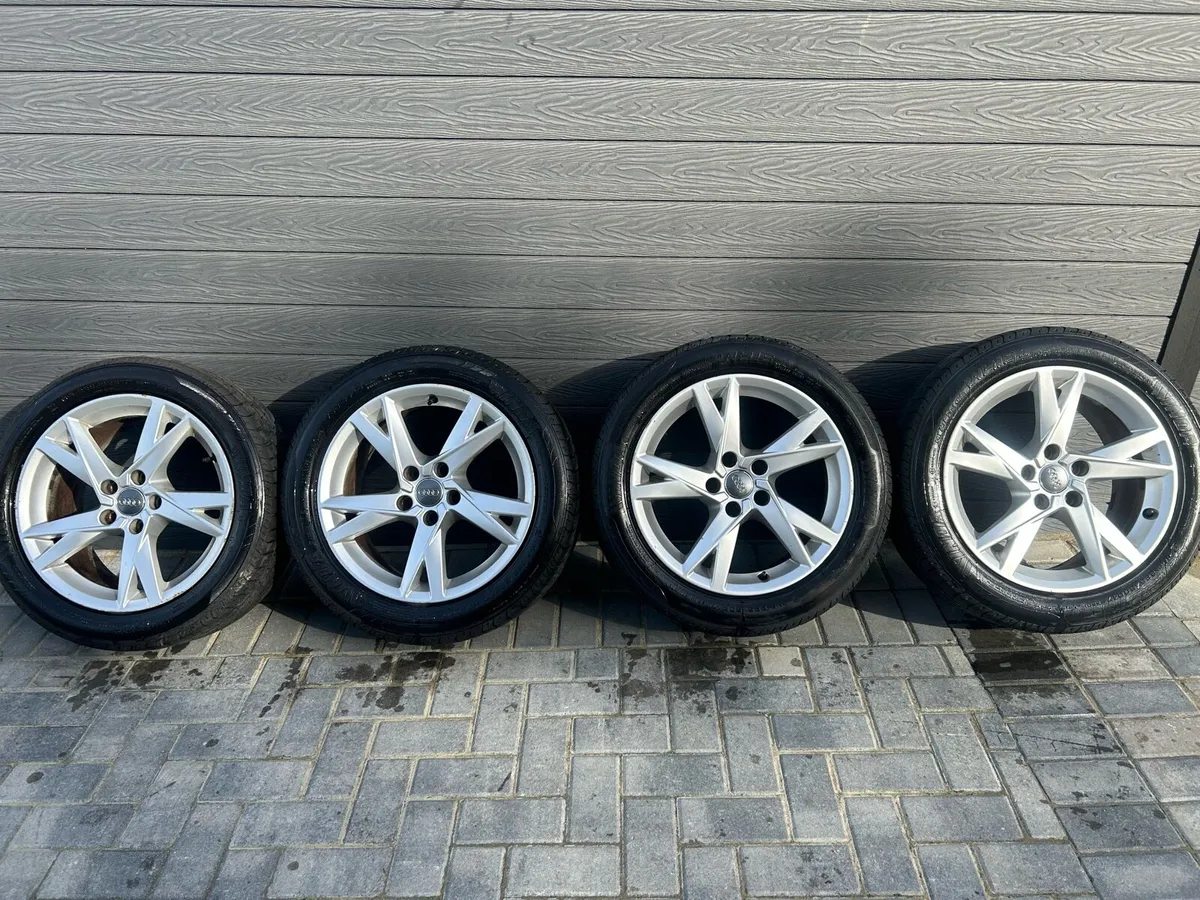 17” GENUINE AUDI A4 TECHNIC ALLOYS & TYRES - Image 2