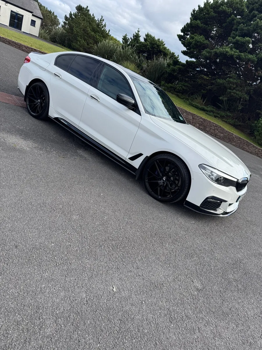 2017 BMW 5 Series M Sport - Image 3