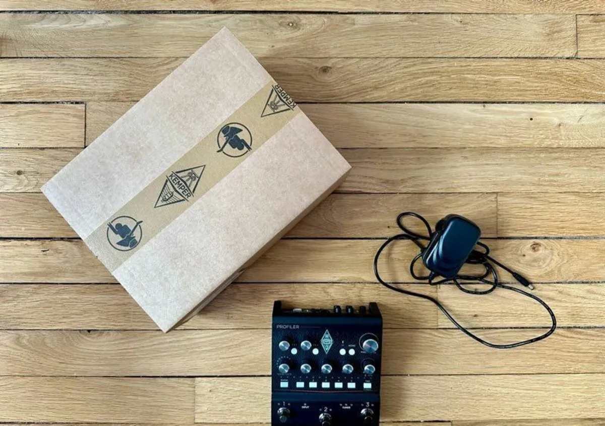Kemper Profiler Player Pedal Like New All Accessor - Image 1